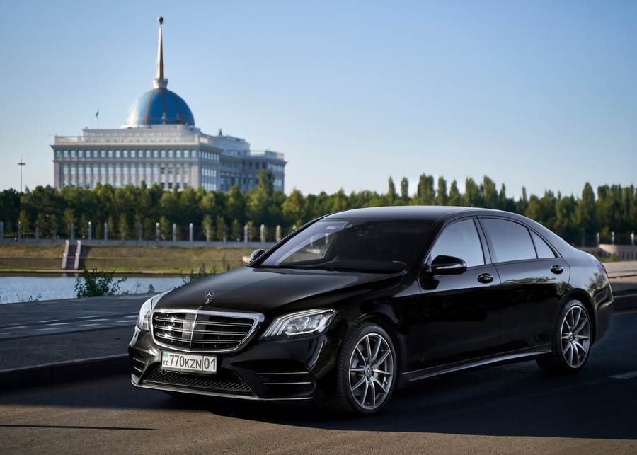 Mercedes-Benz S-Class W222