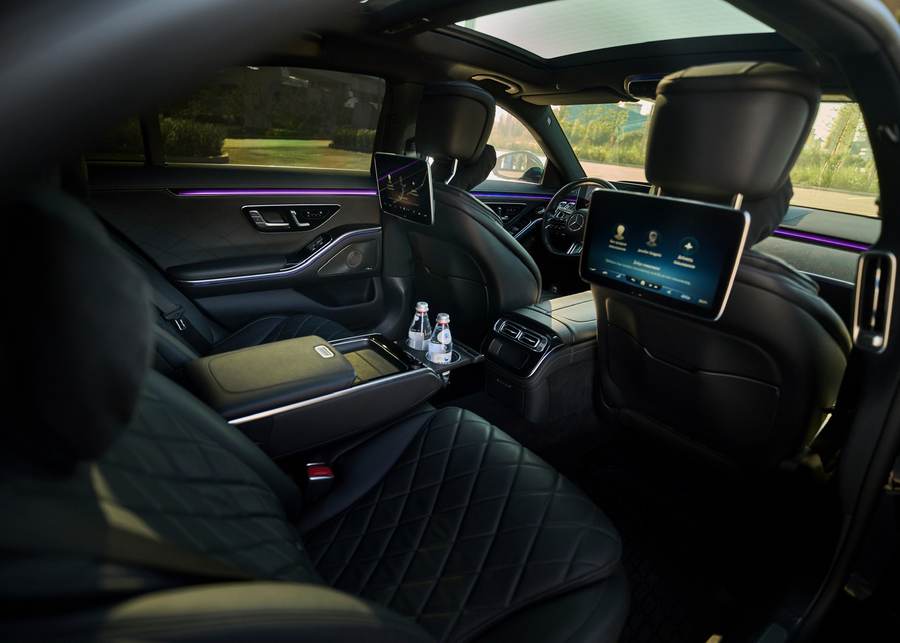 Mercedes-Benz S-Class W223 — Rear seats